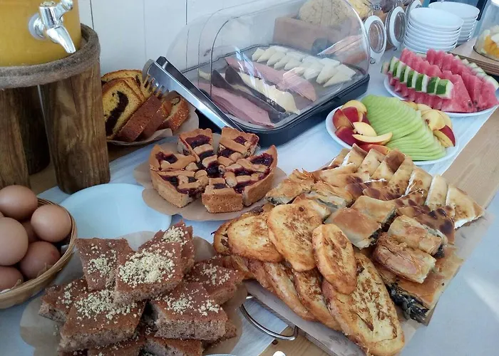 玛丽亚别墅公寓 *